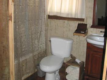 Country Inn Motel 弗雷德里克斯堡 外观 照片
